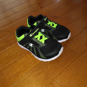 Boys Champion Sneakers